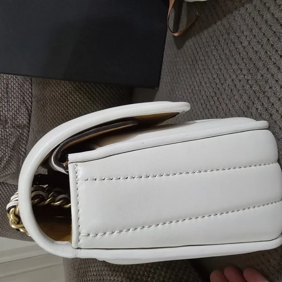 Coach Quilted Madison Women's Bag - Picture 3 of 10